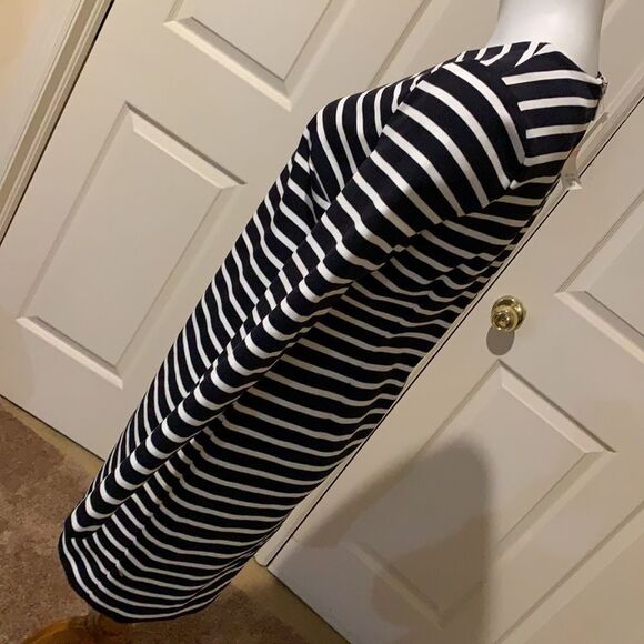 MK long sleeve dress - Picture 3 of 11